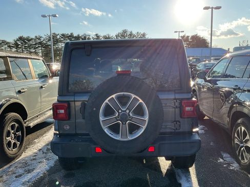 Used 2023 Jeep Wrangler Unlimited Sahara image 8