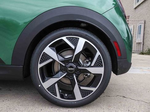 New 2026 MINI Cooper 2-Door Hardtop image 11