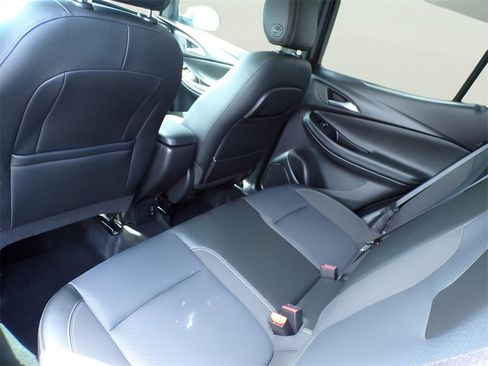 Used 2022 Buick Encore GX Preferred w/ Cold Weather Comfort Package image 11