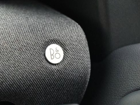 Used 2025 Ford Explorer ST image 30