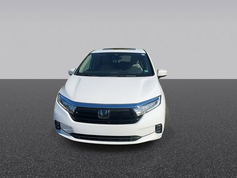 Used 2024 Honda Odyssey Touring image 4