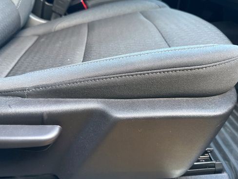 Used 2024 Chevrolet Silverado 2500 LT image 21