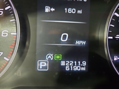 Certified 2025 Subaru Outback Touring AWD/4WD image 18