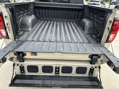 Certified 2023 GMC Sierra 1500 Elevation AWD/4WD image 22