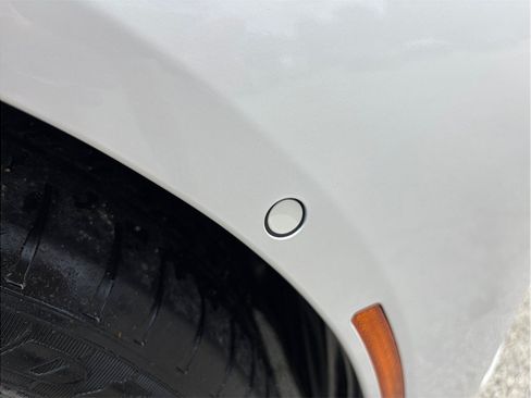 Used 2021 BMW 740i RWD image 14