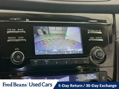 Used 2015 Nissan Rogue SV AWD/4WD image 19