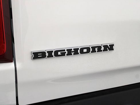 New 2026 RAM 1500 4x4 Crew Cab image 43