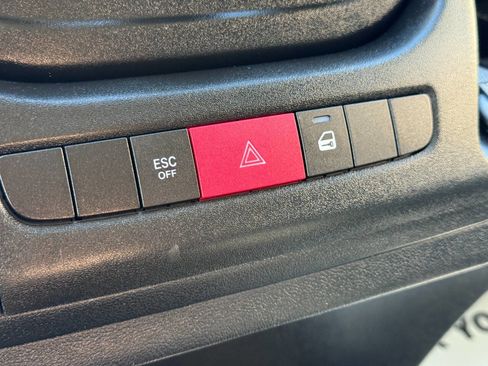 Used 2018 RAM ProMaster 1500 image 21