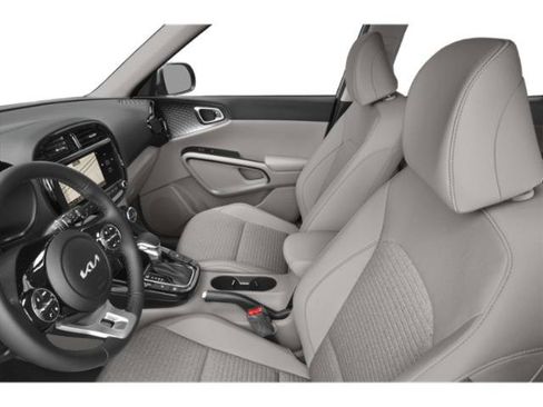 Certified 2025 Kia Soul EX FWD image 11