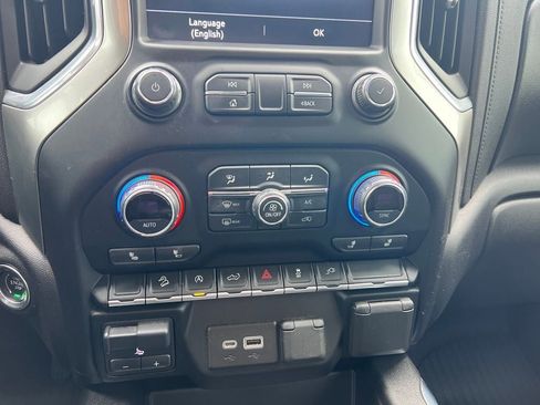 Used 2021 Chevrolet Silverado 1500 LT Trail Boss image 15