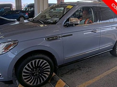 Used 2019 Lincoln Navigator Black Label w/ Cargo Package AWD/4WD image 2
