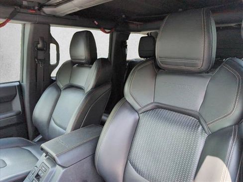 Used 2023 Ford Bronco Raptor AWD/4WD image 12