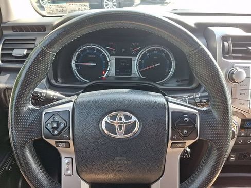 Used 2014 Toyota 4Runner Limited AWD/4WD image 19