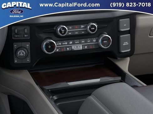 New 2026 Ford F250 Platinum w/ Platinum Plus Package AWD/4WD image 15