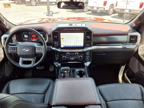 Used 2022 Ford F150 Lariat image 24