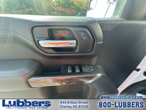 Used 2019 GMC Sierra 1500 SLE w/ SLE Value Package AWD/4WD image 13