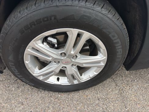 Used 2019 GMC Terrain SLE FWD image 31