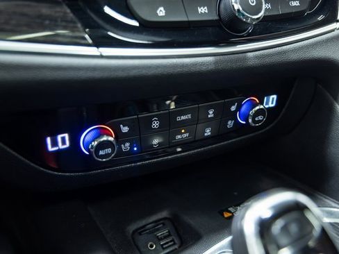 Used 2020 Buick Enclave Avenir w/ Avenir Technology Package image 19