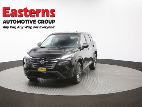 Used 2024 Nissan Rogue S AWD/4WD image 54