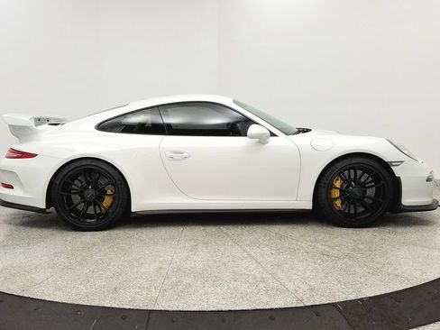 Used 2014 Porsche 911 GT3 RWD image 6