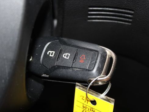Used 2019 Ford Ranger XLT w/ Equipment Group 301A Mid RWD image 40