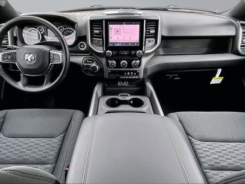 New 2026 RAM 1500 4x4 Crew Cab image 9