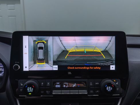 Used 2024 Toyota Grand Highlander AWD image 42