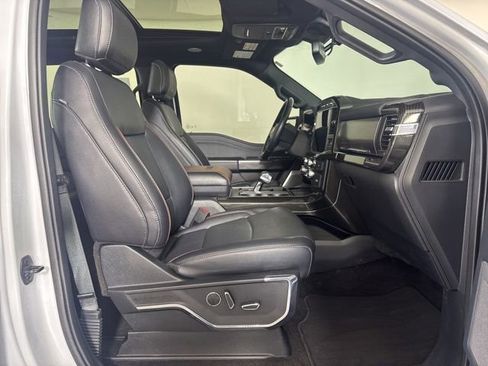 Used 2021 Ford F150 Lariat w/ Equipment Group 502A High AWD/4WD image 4