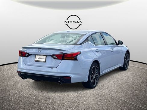 Certified 2025 Nissan Altima 2.5 SR w/ SR Premium Package image 8