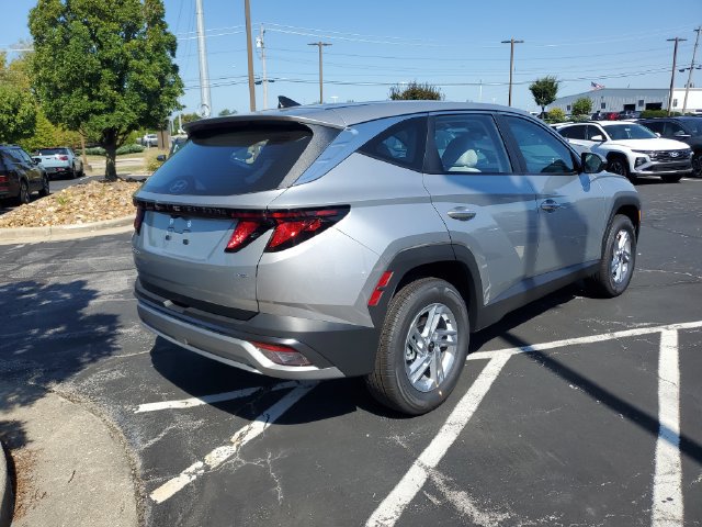 New 2026 Hyundai Tucson SE AWD/4WD image 4