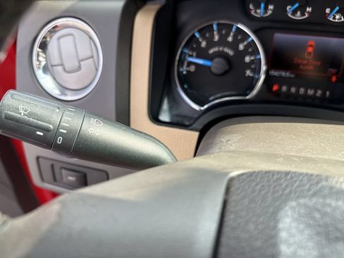 Used 2013 Ford F150 XLT w/ Mid Equipment Group AWD/4WD image 18