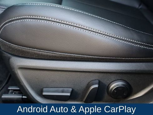 Used 2026 Genesis G70 2.5T image 11