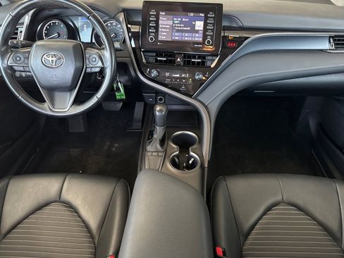 Used 2024 Toyota Camry SE FWD image 15
