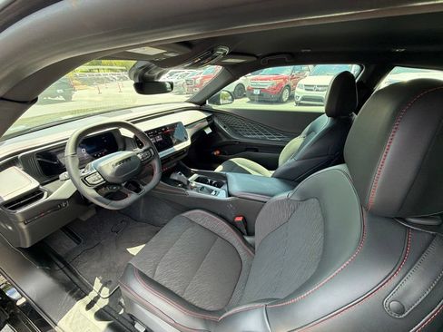 Used 2026 Dodge Charger Scat Pack AWD/4WD image 8