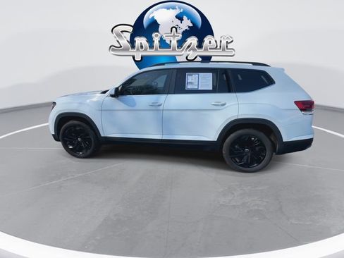 Used 2023 Volkswagen Atlas SE image 6