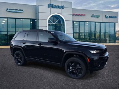 New 2025 Jeep Grand Cherokee 4WD