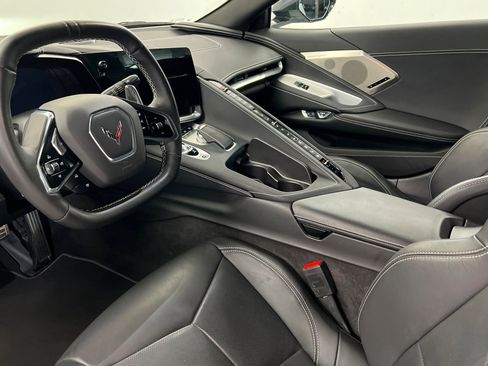 Used 2023 Chevrolet Corvette Stingray Preferred Cpe w/ Z51 Performance Package RWD image 11