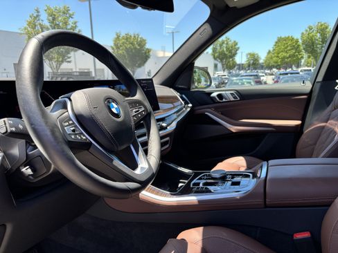 Certified 2026 BMW X5 sDrive40i RWD image 17