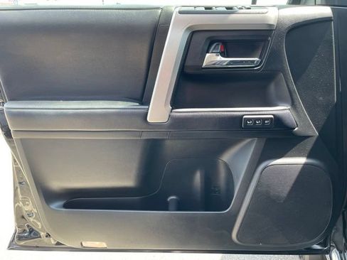 Used 2019 Toyota 4Runner Limited AWD/4WD image 24