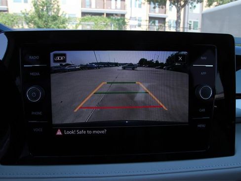 New 2025 Volkswagen Taos SEL image 12