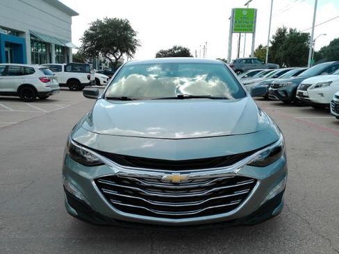 Used 2023 Chevrolet Malibu LS FWD image 3