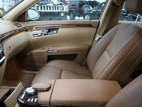 Used 2009 Mercedes-Benz S 550 image 77