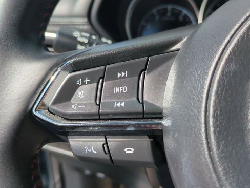 Used 2023 MAZDA CX-5 Carbon Edition image 12