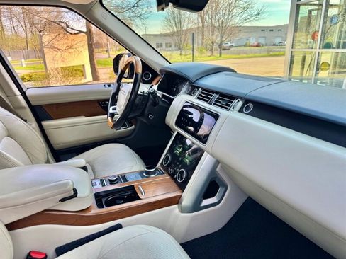 Used 2019 Land Rover Range Rover Long Wheelbase Supercharged AWD/4WD image 20