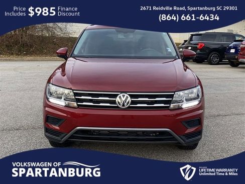 Used 2021 Volkswagen Tiguan SE image 2