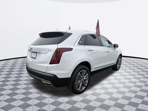 Certified 2025 Cadillac XT5 Premium Luxury AWD/4WD image 6