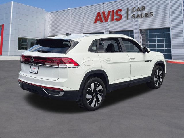 Used 2025 Volkswagen Atlas Cross Sport SE FWD image 6