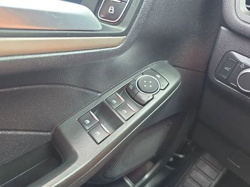 Used 2021 Ford Escape SE w/ Convenience Package AWD/4WD image 24