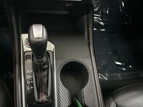 Used 2022 Nissan Altima 2.5 SR FWD image 12