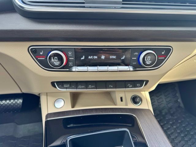 Certified 2023 Audi Q5 2.0T Premium w/ Convenience Package AWD/4WD image 36